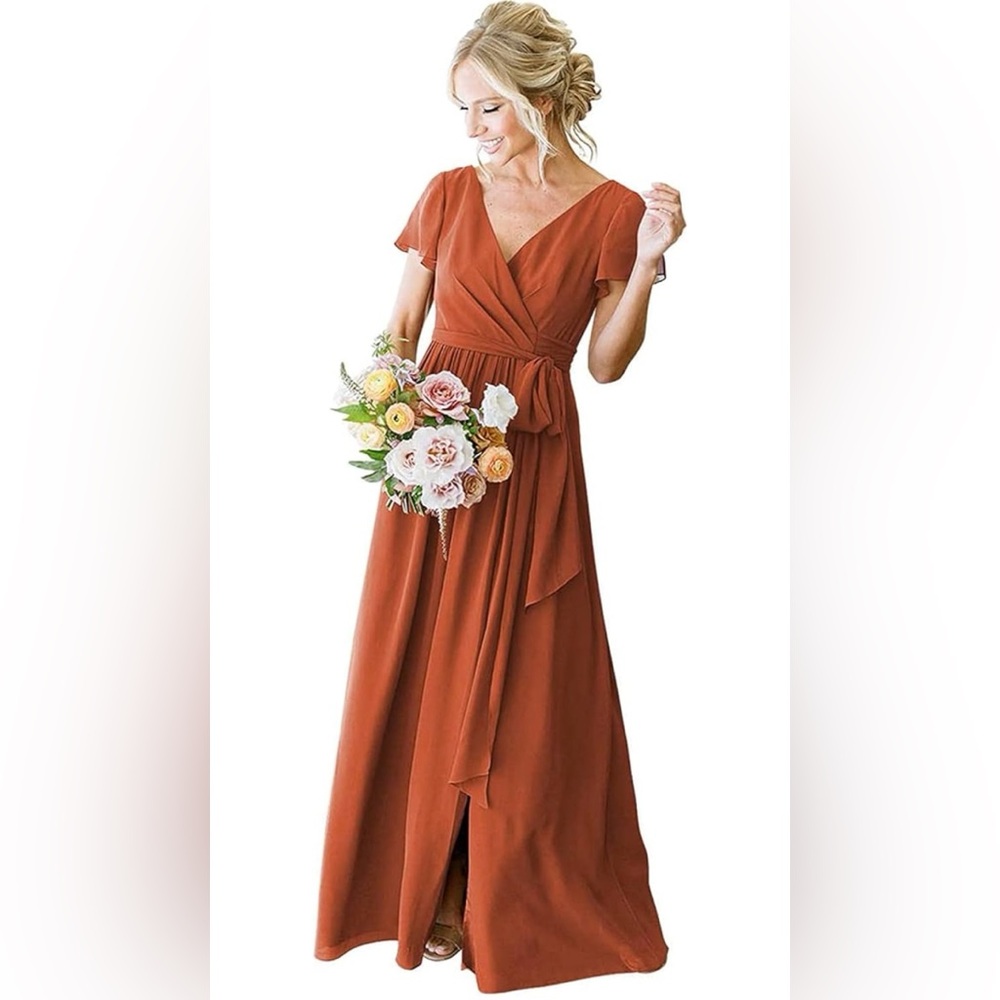 Women’s V-Neck Short Sleeve Chiffon Dress with Slit